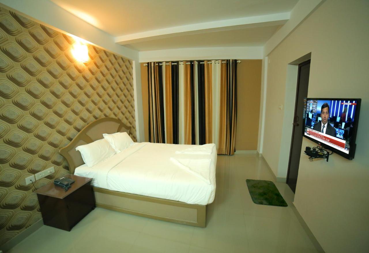 Hotel Falcon Thiruvananthapuram Eksteriør bilde