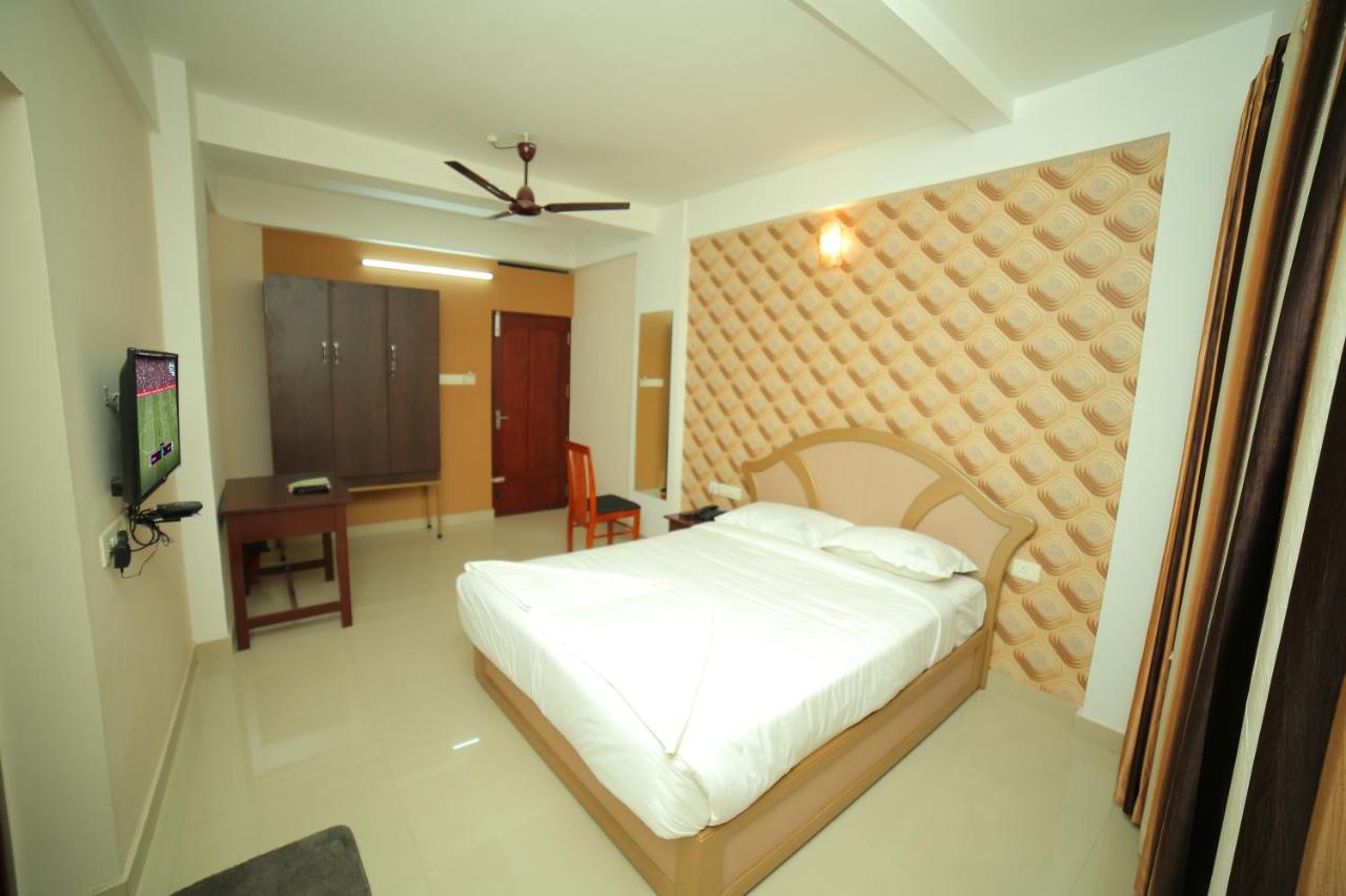 Hotel Falcon Thiruvananthapuram Eksteriør bilde