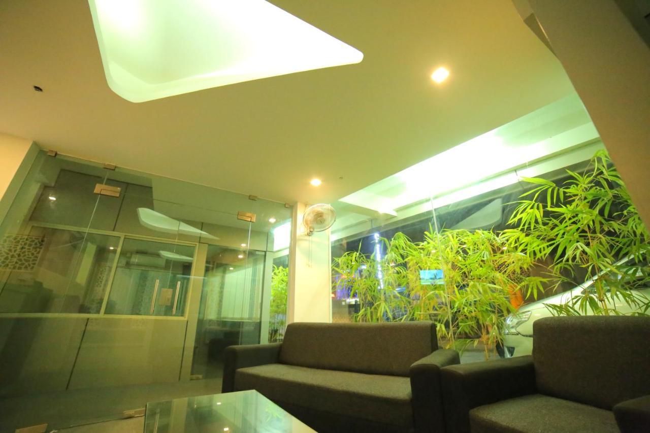 Hotel Falcon Thiruvananthapuram Eksteriør bilde