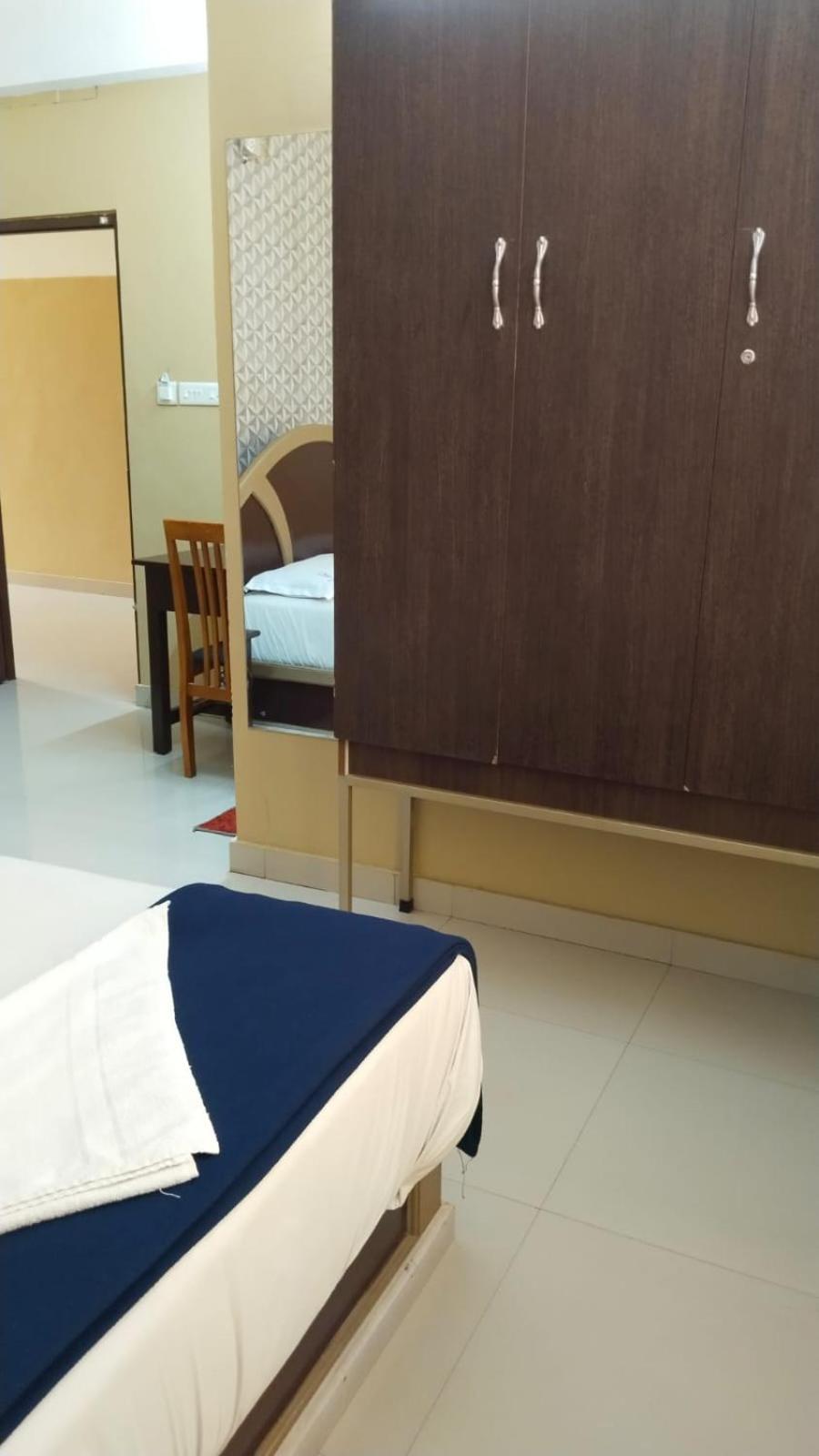 Hotel Falcon Thiruvananthapuram Eksteriør bilde
